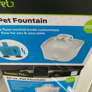 Pet fountain, used once practically brand new great condition and no leaks